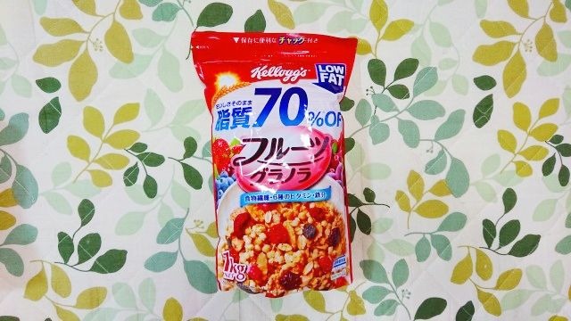 コストコ クエーカーのオートミール 売切れで グラノーラ 買ってみた にゃんぴのレビュー日記